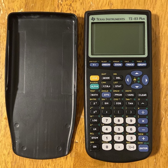Texas Instruments TI-83 Plus - Picture 2 of 6